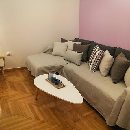 Stylish Modern Studio In The Heart Of Ateny Zewnętrze zdjęcie