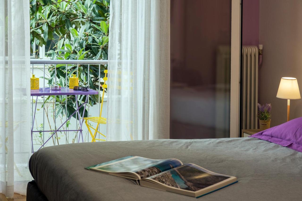 Stylish Modern Studio In The Heart Of Ateny Zewnętrze zdjęcie